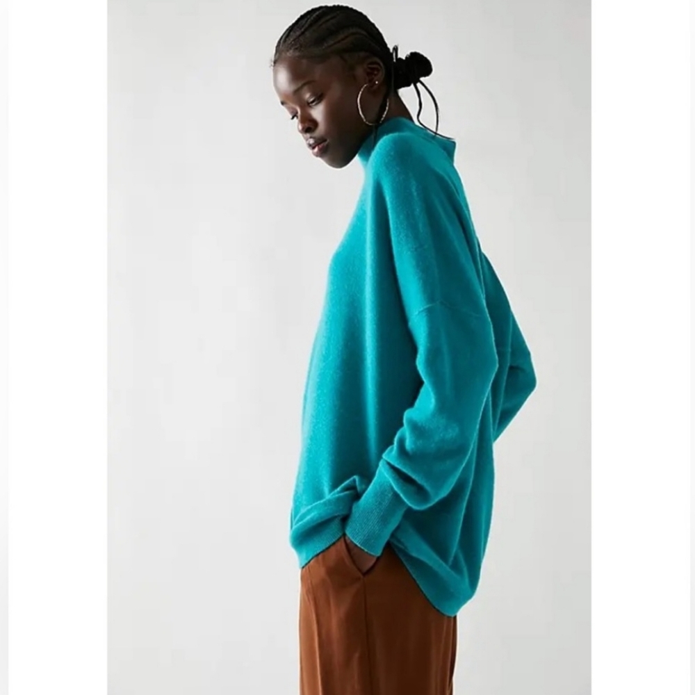Free People Ottoman Cashmere Tunic- Mar Chiquita (teal)